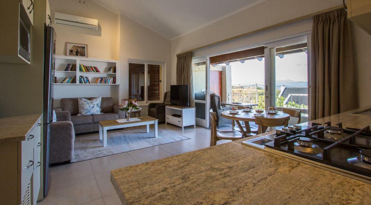 Apartamento Mountain And Sea View Getaway Plettenberg Bay Exterior foto